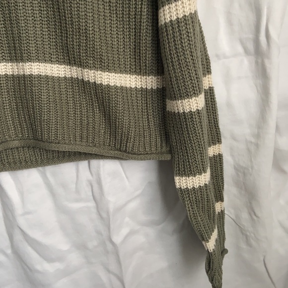 Sweater - size M - Picture 3 of 3